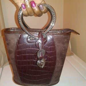 EUC Beautiful very small bucket purse